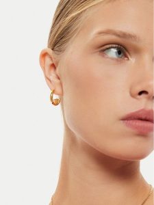 Guess Kolczyki JUBE04 659JW Złoty. Żółte kolczyki Guess, metalowe. Za 129,99 zł.