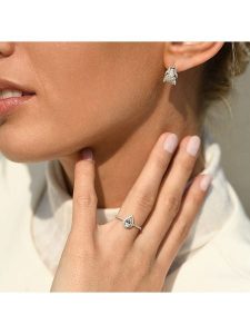 CARATELLI Złoty pierścionek "Pescara" z diamentami rozmiar: 56. Szare pierścionki CARATELLI, z diamentem, złote. Za 1 478,99 zł.