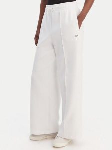 Lacoste Spodnie dresowe XF0041 Biały Relaxed Fit. Białe spodnie dresowe Lacoste, bez wzorów, z bawełny. Za 460,99 zł.