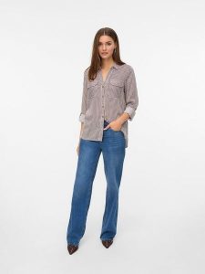 Vero Moda Koszula w kolorze białym rozmiar: XS. Białe koszule Vero Moda, xs, bez wzorów, z wiskozy, bez kołnierzyka, bez ramiączek. Za 52,79 zł.
