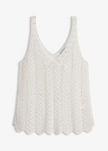 Top dzianinowy. Białe topy bonprix, bez wzorów, z dzianiny, eleganckie, bez kołnierzyka, bez ramiączek. Za 37,99 zł.