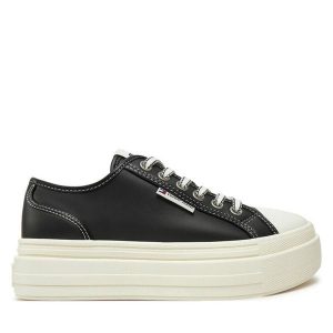 Trampki Tommy Jeans. Czarne trampki Tommy Jeans, bez wzorów, z jeansu, bez zapięcia. Za 249,99 zł.