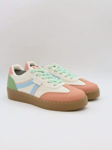 Bellucci Sneakersy w kolorze biało-zielono-błękitnym rozmiar: 41. Białe trampki Bellucci, bez wzorów, bez zapięcia. Za 100,99 zł.