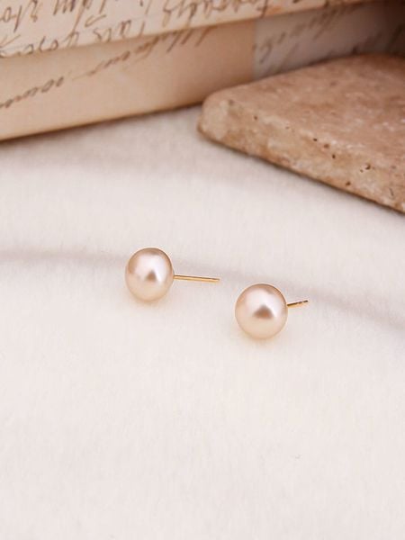 Pierres delicates Pozłacane kolczyki-wkrętki z perłami rozmiar: onesize. Brązowe kolczyki Pierres delicates, z perłą, pozłacane. Za 43,95 zł.