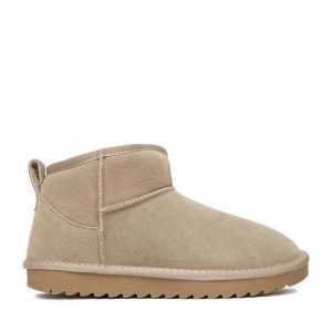 Śniegowce DeeZee. Brązowe buty zimowe DeeZee, bez obcasa, bez zapięcia. Za 249,99 zł.