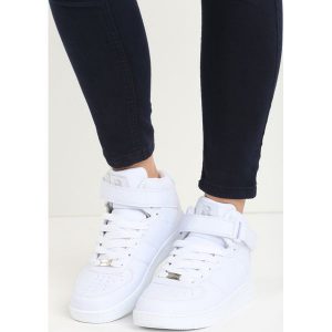 Białe Buty Sportowe Laura. Buty sportowe marki Born2be. Za 79,99 zł.