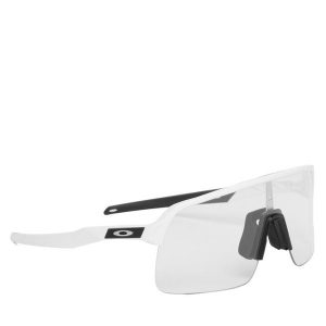 Okulary przeciwsłoneczne Oakley. Białe okulary przeciwsłoneczne Oakley. Za 789,99 zł.