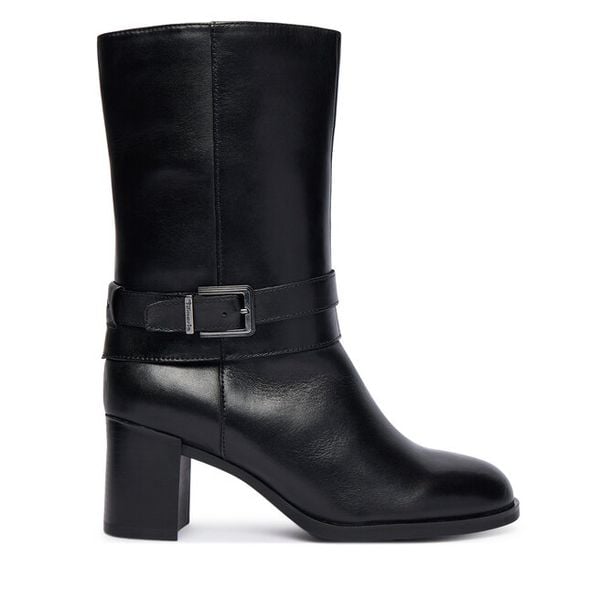 Botki Tamaris. Czarne botki Tamaris, bez wzorów, bez obcasa, na słupku, bez zapięcia. Za 319,99 zł.