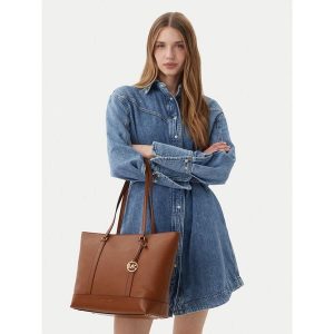 Torebka MICHAEL Michael Kors. Brązowe shopper bag MICHAEL Michael Kors, bez wzorów, bez dodatków. Za 743,99 zł.