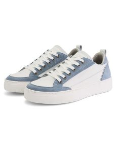 TRAVELIN' Skórzane sneakersy "Caris" w kolorze biało-niebieskim rozmiar: 39. Białe trampki Travelin', bez wzorów, bez zapięcia. Za 439,24 zł.