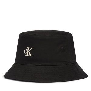 Kapelusz Calvin Klein. Czarne kapelusze Calvin Klein, bez wzorów. Za 189,99 zł.