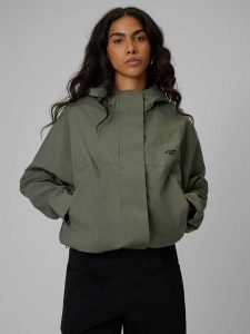 4F Kurtka przejściowa damska - khaki M. Brązowe kurtki 4f, m, bez wzorów, z materiału, bez kaptura. Za 349,99 zł.