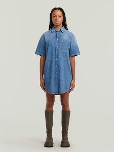 G-Star Sukienka dżinsowa w kolorze niebieskim rozmiar: XXL. Niebieskie sukienki G-Star, na co dzień, xxl, bez wzorów, z bawełny, retro, bez kołnierzyka, bez ramiączek, mini, proste. Za 209,33 zł.