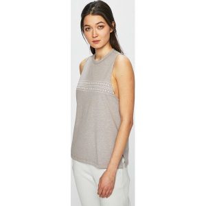 Under Armour - Top. Topy marki Under Armour. W wyprzedaży za 69,90 zł.