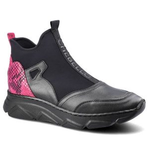 Czarne Botki Chebello Damskie Sportowe Obuwie. Czarne botki CheBello, bez wzorów, ze skóry, bez obcasa, na obcasie, bez zapięcia. Za 289,00 zł.