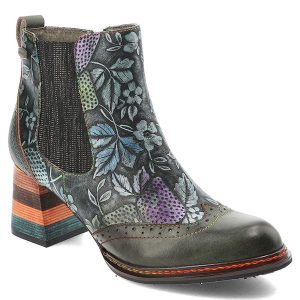 Zielone Stylowe Botki Laura Vita Eleganckie Obuwie Damskie. Zielone botki LAURA VITA, bez wzorów, bez obcasa, na obcasie, bez zapięcia. Za 529,00 zł.
