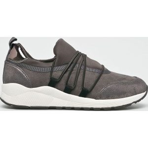 S. Oliver - Buty. Buty sportowe marki s.Oliver. W wyprzedaży za 189,90 zł.