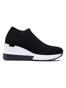 Foreverfolie Sneakersy w kolorze biało-czarnym rozmiar: 38. Czarne trampki Foreverfolie, bez wzorów, bez zapięcia. Za 91,95 zł.