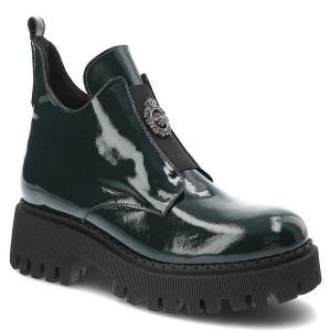 Zielone Botki Lemar Damskie Eleganckie Obuwie na Jesień. Zielone botki Lemar, na jesień, bez wzorów, z lakierowanej skóry, bez obcasa, bez zapięcia. Za 359,00 zł.