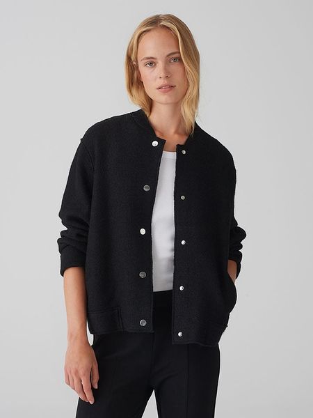 OPUS Kurtka w kolorze czarnym rozmiar: 42. Czarne kurtki Opus, bez wzorów, z wełny, bez kaptura. Za 284,15 zł.