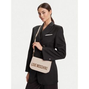 Torebka LOVE MOSCHINO. Czarne torebki klasyczne LOVE MOSCHINO, bez wzorów, bez dodatków. Za 602,99 zł.