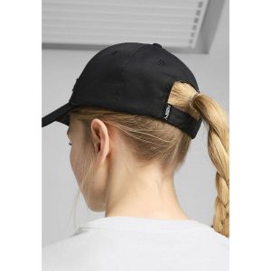 Młodzieżowa czapka z daszkiem ESS Metal PUMA Cat PUMA Black. Czarna czapki Puma, bez wzorów, klasyczne. Za 61,99 zł.