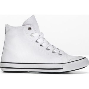 Wysokie sneakersy. Czarne buty sportowe bonprix, bez wzorów, bez zapięcia. Za 97,99 zł.