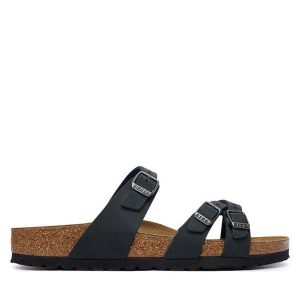 Klapki Birkenstock. Czarne klapki Birkenstock, bez wzorów, bez obcasa. Za 466,99 zł.