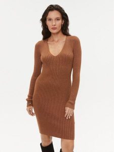 TWINSET Sukienka dzianinowa 232TT3272 Brązowy Slim Fit. Brązowe kombinezony Twinset, m, bez wzorów, z dzianiny, bez kołnierzyka, bez ramiączek. Za 399,99 zł.