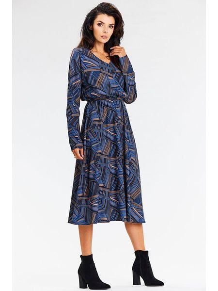 Awama Sukienka w kolorze granatowym rozmiar: M. Niebieskie sukienki Awama, m, bez wzorów, bez kołnierzyka, bez ramiączek, midi. Za 148,26 zł.