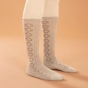Skarpetki do medytacji Kimjaly. Skarpetki KIMJALY, bez wzorów, z elastanu. Za 59,99 zł.