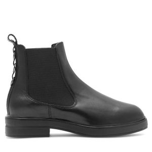 Sztyblety Lasocki. Czarne botki Lasocki, bez wzorów, bez obcasa, na płaskiej podeszwie, bez zapięcia. Za 249,99 zł.