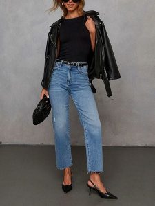 LA Angels Top w kolorze czarnym rozmiar: M. Czarne topy LA Angels, m, bez wzorów, bez kołnierzyka, bez ramiączek. Za 104,99 zł.