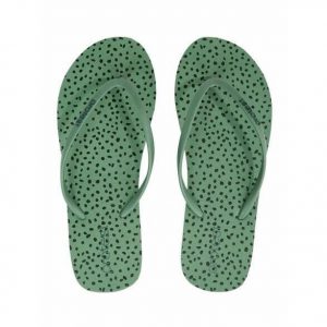 Klapki damskie Protest Prtcoracias. Zielone klapki Protest, bez wzorów, bez obcasa. Za 138,50 zł.