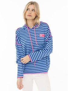 Zwillingsherz Bluza w kolorze niebieskim rozmiar: S/M. Niebieskie bluzy Zwillingsherz, m, bez wzorów, z kapturem. Za 129,95 zł.