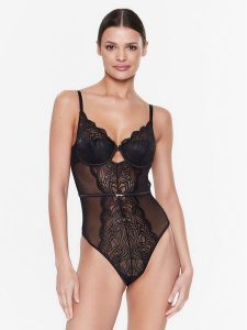 Guess Body Elenora O3RM01 KBMF0 Czarny. Czarne body i gorsety Guess, z aplikacjami, z syntetyku. Za 269,99 zł.