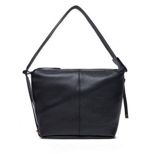 Torebka Gianni Chiarini. Czarne torebki klasyczne Gianni Chiarini, bez wzorów, bez dodatków. Za 659,99 zł.
