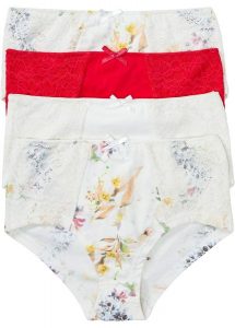 Figi maxi panty (4 pary), z bawełny organicznej. Białe figi bonprix, bez wzorów, z bawełny. Za 69,99 zł.