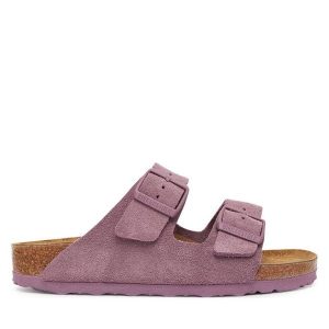 Klapki Birkenstock. Czerwone klapki Birkenstock, bez wzorów, bez obcasa. Za 429,99 zł.