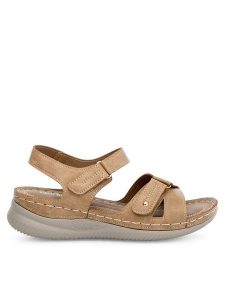 Clara Barson Sandały WYL0510-21 Beżowy. Brązowe sandały Clara Barson, bez wzorów, z syntetyku, bez obcasa, na płaskiej podeszwie, bez zapięcia. Za 99,99 zł.