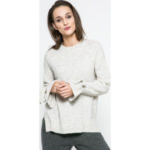 Vero Moda - Sweter. Swetry klasyczne marki Vero Moda. W wyprzedaży za 39,90 zł.