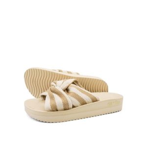 Klapki basenowe damskie Flip Flop Wedgy Twist. Brązowe klapki Flip Flop, bez wzorów, bez obcasa. W wyprzedaży za 87,00 zł.