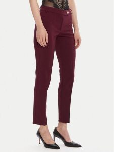 Rinascimento Chinosy CFC0126225003 Bordowy Slim Fit. Czerwone chinosy Rinascimento, bez wzorów, z syntetyku. Za 339,99 zł.