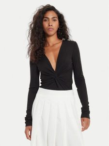 TWINSET Body 241TE2131 Czarny Slim Fit. Czarne body i gorsety Twinset, bez wzorów, z wiskozy. Za 579,99 zł.