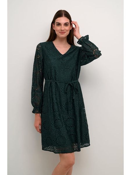 Cream Sukienka "Tiley" w kolorze morskim rozmiar: 42. Niebieskie sukienki Cream, na co dzień, bez wzorów, z koronki, bez kołnierzyka, bez ramiączek, midi, proste. Za 143,56 zł.