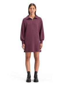 Scotch & Soda Sukienka dresowa w kolorze bordowym rozmiar: M. Czerwone sukienki Scotch & Soda, na co dzień, m, bez wzorów, z dresówki, bez kołnierzyka, bez ramiączek, mini, proste. Za 198,10 zł.