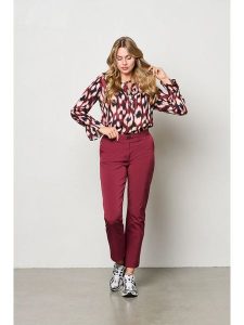 &Co Woman Spodnie "Pola" w kolorze czerwonym rozmiar: XL. Czerwone spodnie z wysokim stanem &Co Woman, z aplikacjami, z materiału, z podwyższonym stanem. Za 195,77 zł.