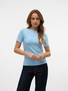 Vero Moda Koszulka w kolorze błękitnym rozmiar: XXL. Niebieskie bluzki Vero Moda, s, bez wzorów, bez kołnierzyka, bez ramiączek. Za 43,88 zł.