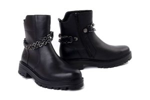 RIEKER REMONTE D2285-00 black, botki damskie. Czarne botki Rieker Remonte, na zimę, bez wzorów, z polaru, bez obcasa, na obcasie, bez zapięcia. Za 489,90 zł.