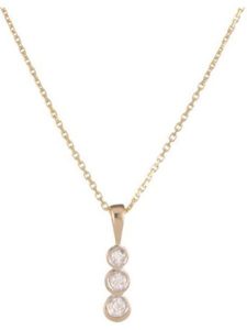 DIAMANTA Złota zawieszka "Mini trilogy" z diamentami rozmiar: onesize. Żółte zawieszki DIAMANTA, z diamentem, złote. Za 466,95 zł.